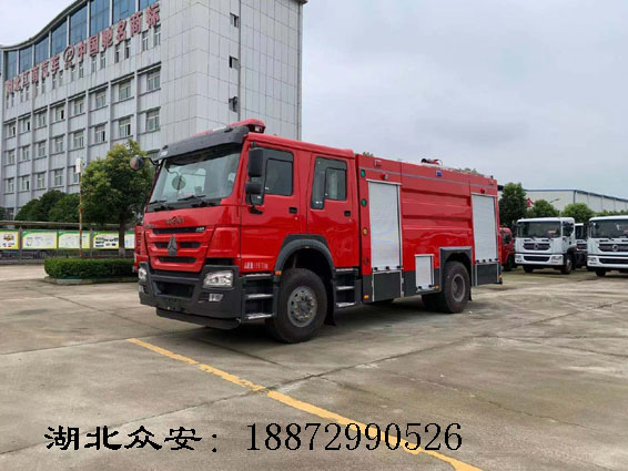 湖北眾安水罐消防車完美交付至新疆建設兵團第五師八十三團
