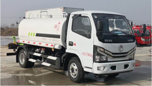 國六東風(fēng)多利卡4.5方噴灑車