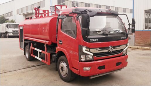 國六東風(fēng)凱普特7噸消防灑水車