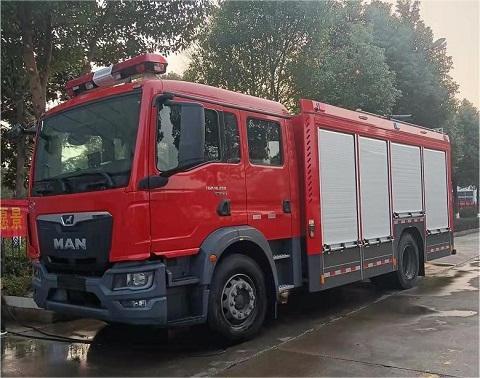 國(guó)六MAN7噸泡沫消防車