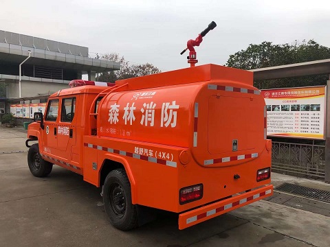 1639726880522147.jpg 北汽雙排1.4噸供水4.jpg